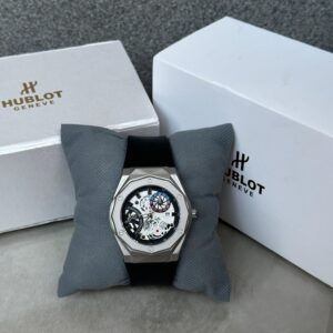 Hublot white